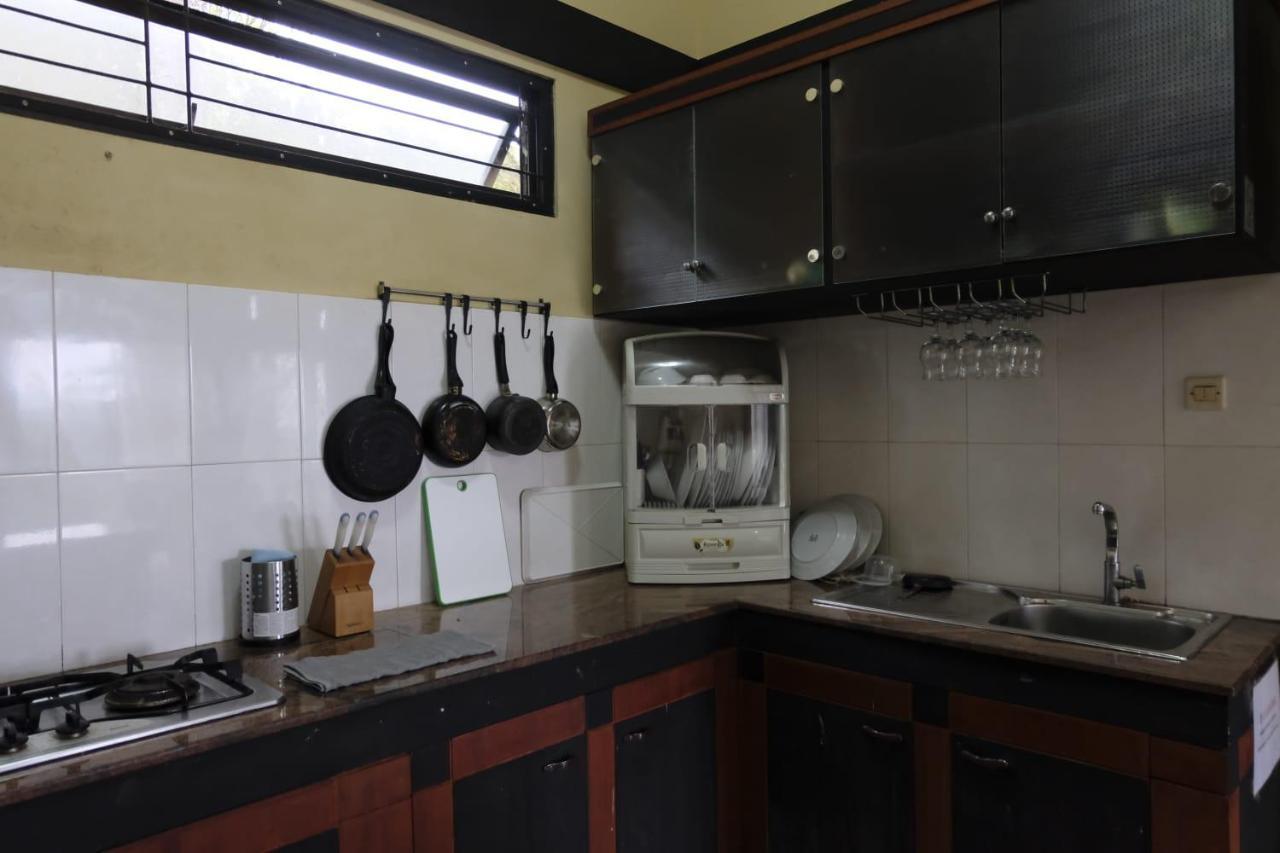 Aldeoz Villa Ciater Sarireja Kültér fotó