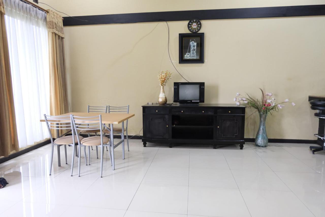 Aldeoz Villa Ciater Sarireja Kültér fotó